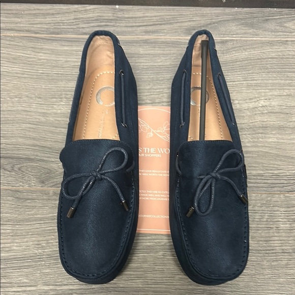 Journee Collection Comfort Thatch Loafers - Picture 2 of 8